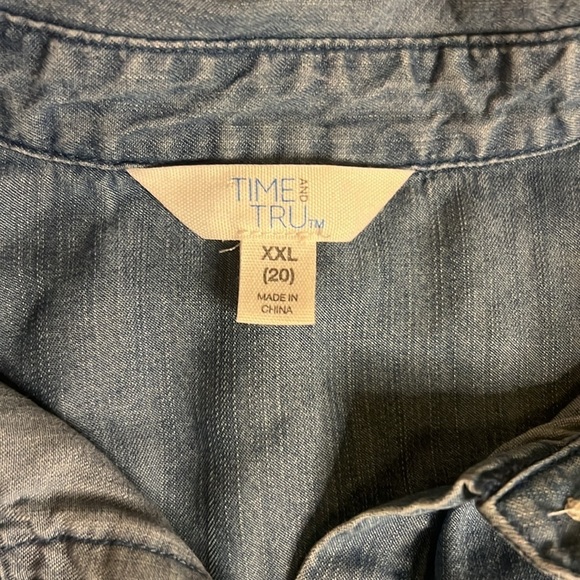 100% Lyocell soft lightweight blue button down women’s sz XXL - Picture 4 of 8